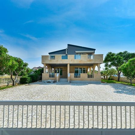 Apartments Mavracic Vir Dış mekan fotoğraf