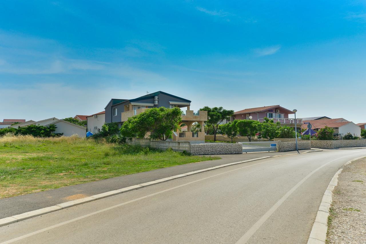 Apartments Mavracic Vir Dış mekan fotoğraf